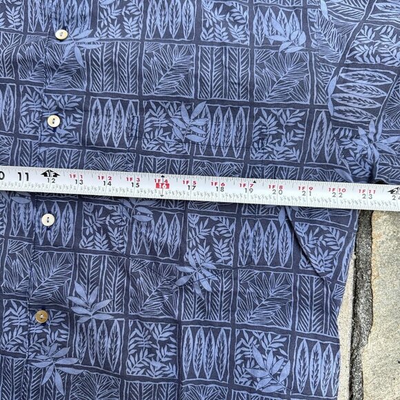 Tori Richard Hawaiian Shirt Large Blue Aloha Button Up Tropical Vacation Wear - Picture 5 of 7